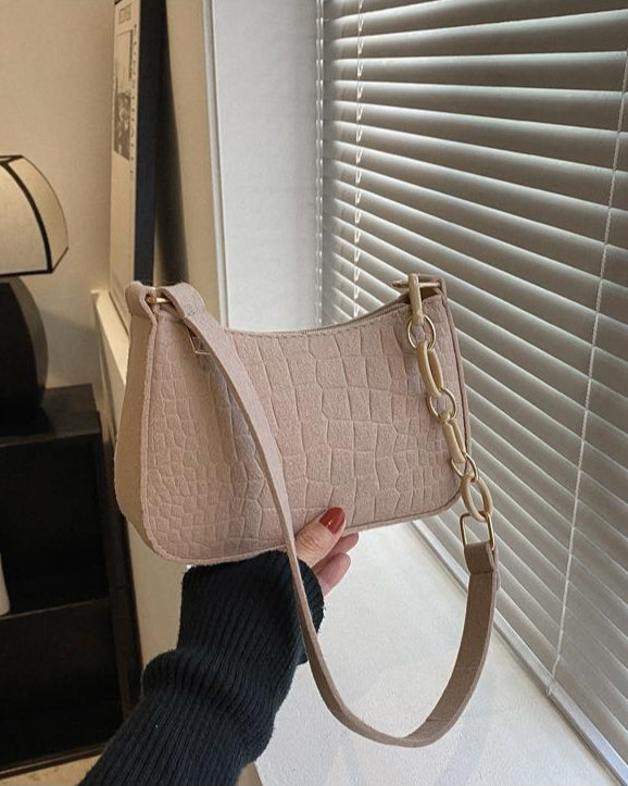 ALIA Shoulder Bag