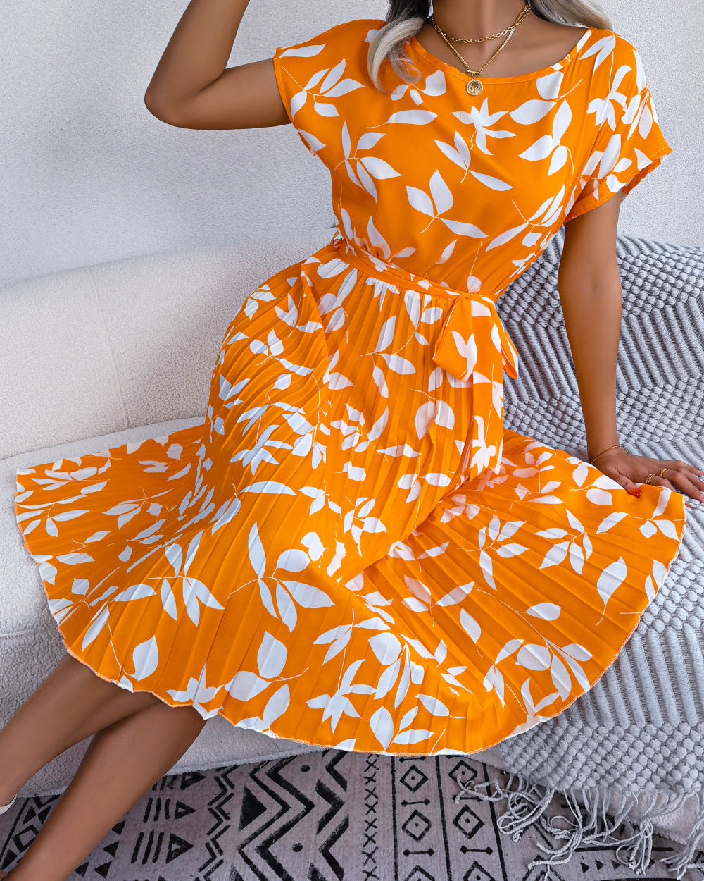 VALERIA Leaf & Breeze Pleated Dress