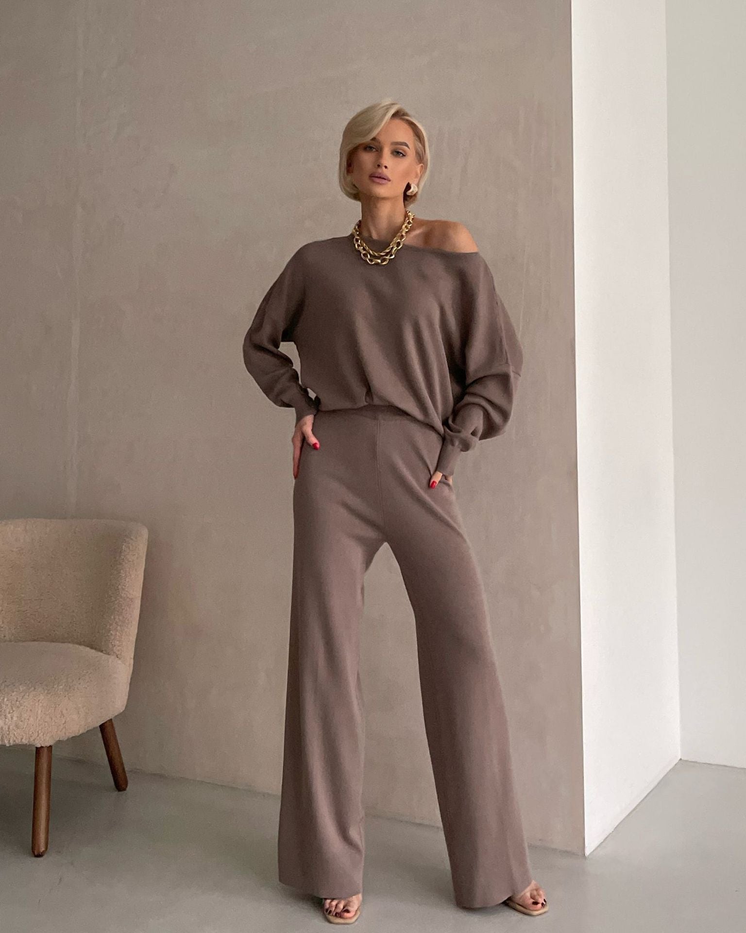 CRISHA  Elegant Style Set