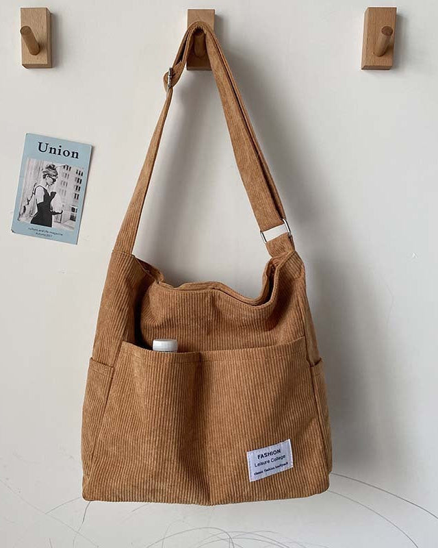JUDY Shoulder Bag