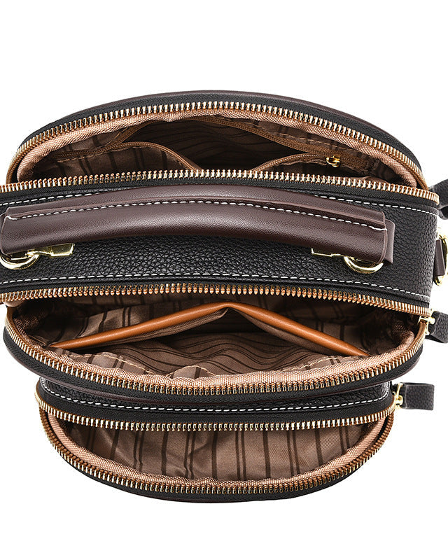 LISA  Classic Crossbody Bag